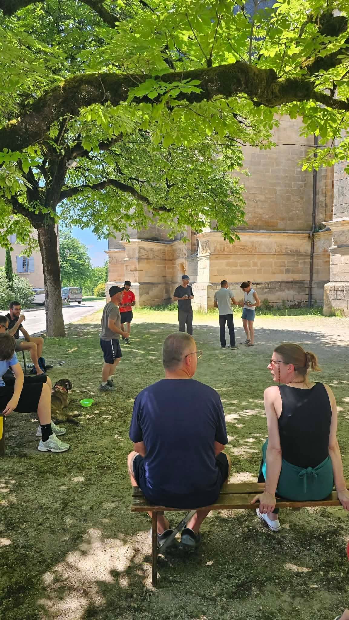 🔴TOURNOI DE PÉTANQUE ⚪️